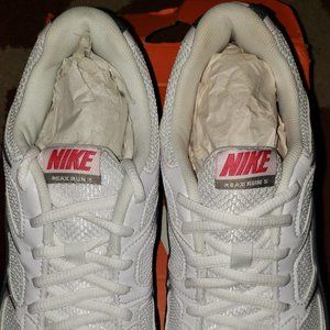 Nike Reax 5 Running sneaker
